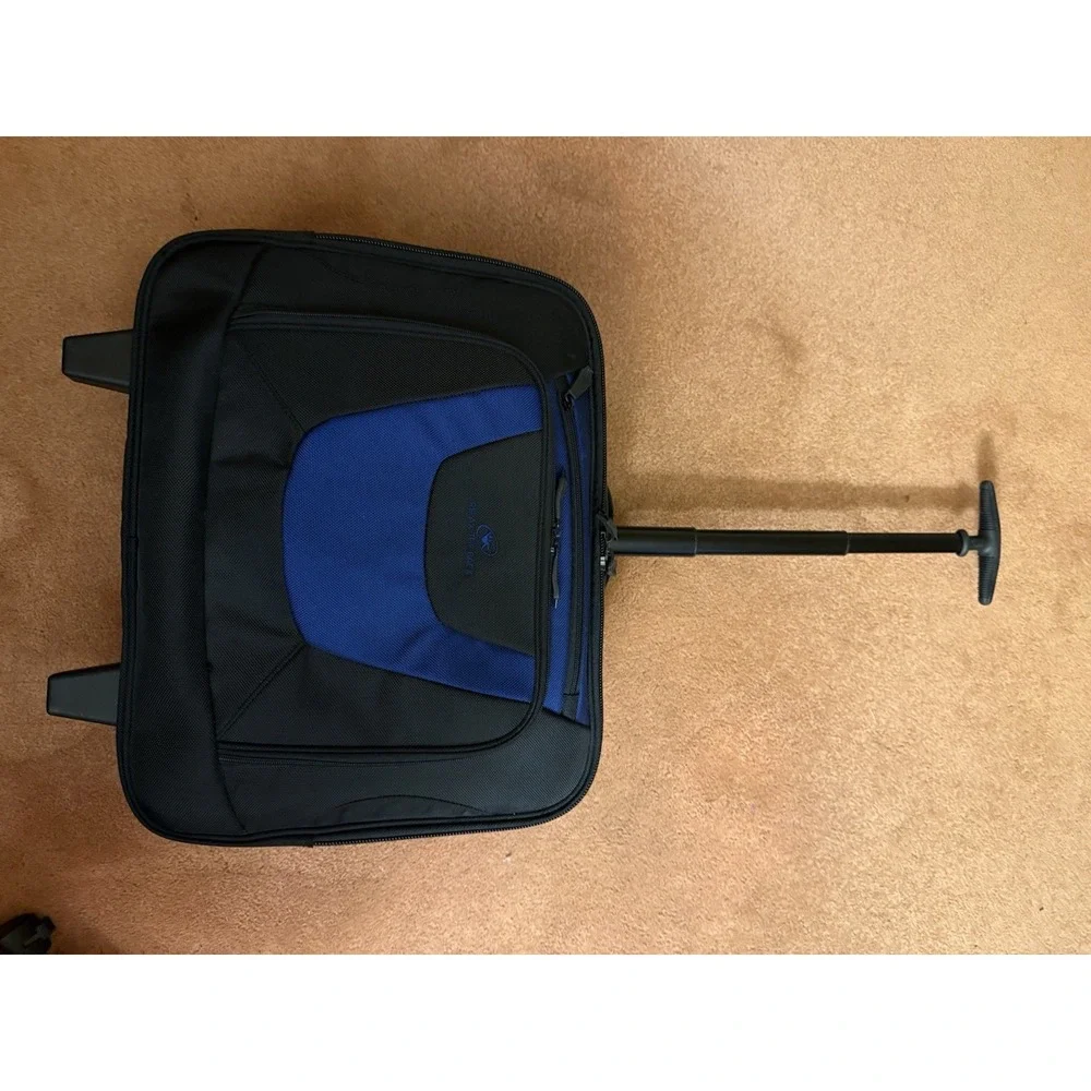 Rolling Laptop/Briefcase by Relax The Back - NEW